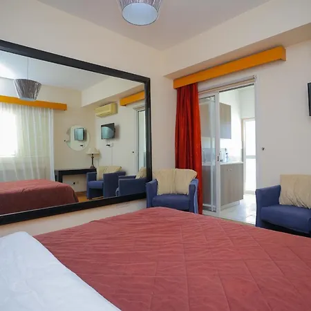 Mouktaris Suites Affittacamere *