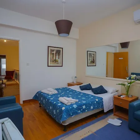 Affittacamere Mouktaris Suites *