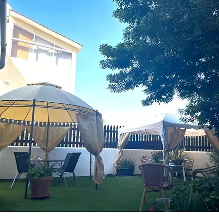 Mouktaris Suites Guest house